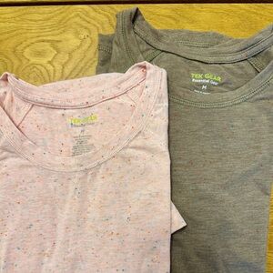 2 Tek Gear Raglan Tops